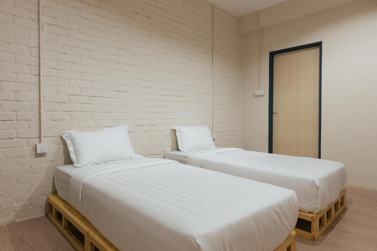 A° Hotel Semporna Extérieur photo